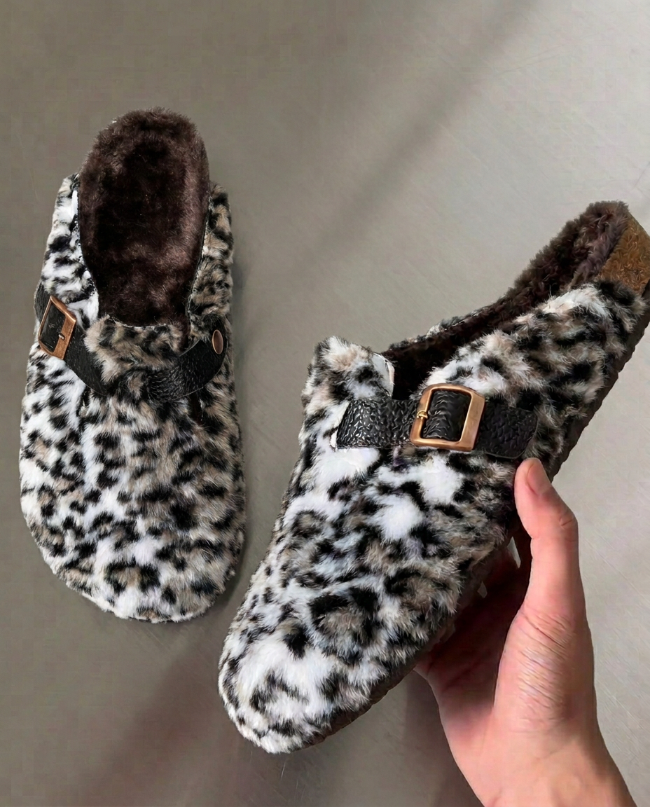 Arcadia Leopard Fur Clogs