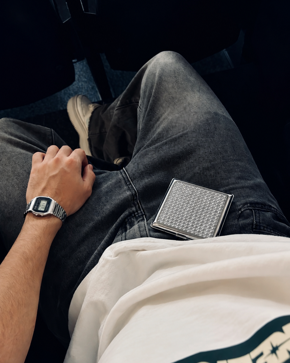 Arcadia Metal Wallet Case