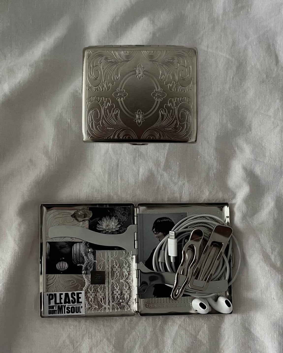 Arcadia Metal Wallet Case