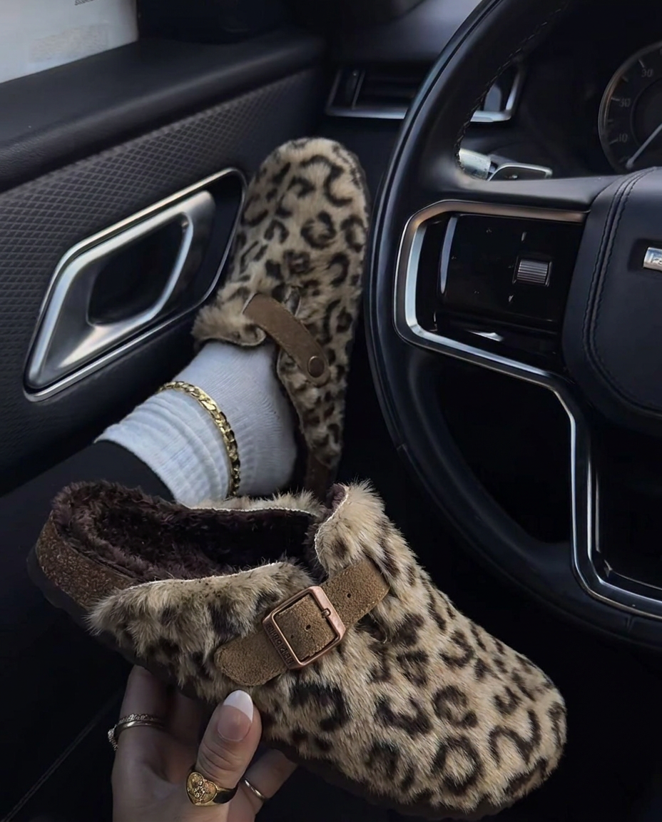 Arcadia Leopard Fur Clogs